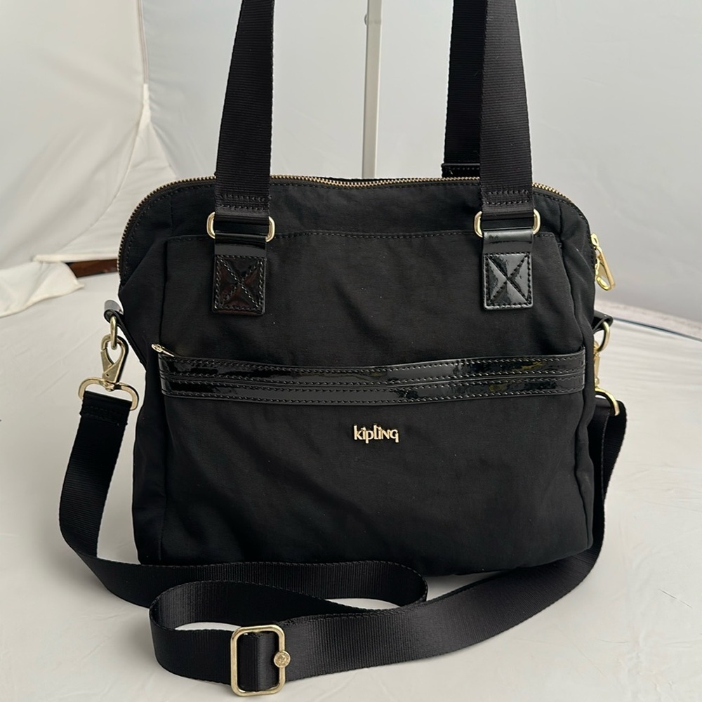 Kipling Dolan black nylon convertible crossbody handbag with patent leather trim